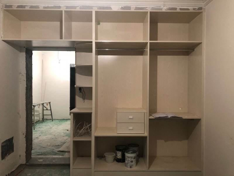 家裝柜子是請木工打柜子好還是全屋定制柜子好，哪種更劃算